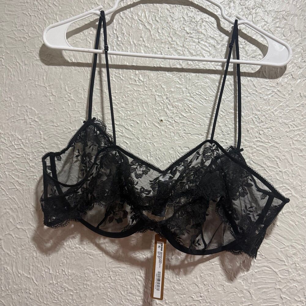 Skims black lace underwire bra 42D